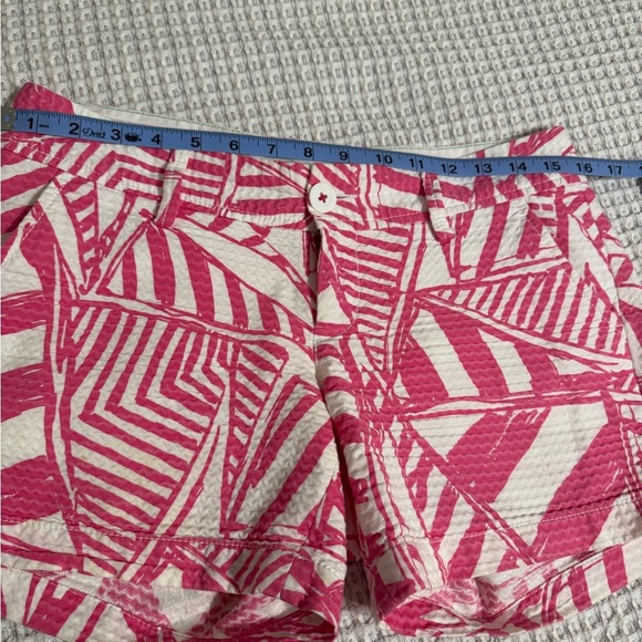 Lilly Pulitzer The Callahan Pink and White Geometric Shorts - Picture 10 of 12